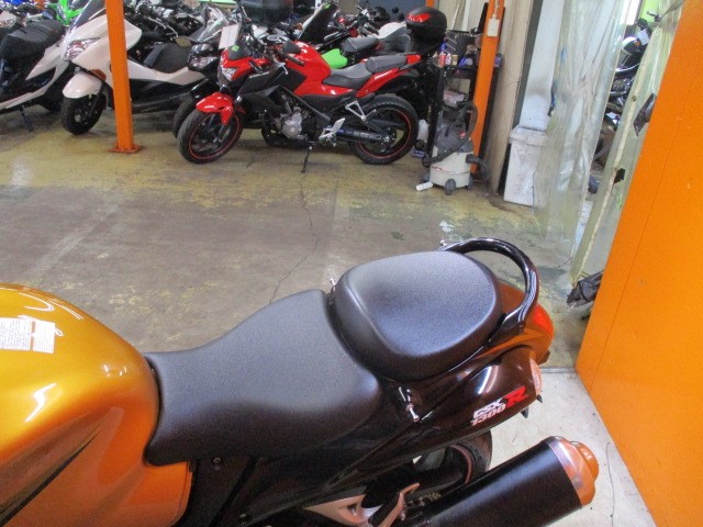 シートもこの通り破れもなくへたりもありません！ハヤブサはトルクがやばいのでタンデムも楽々ですよ！！